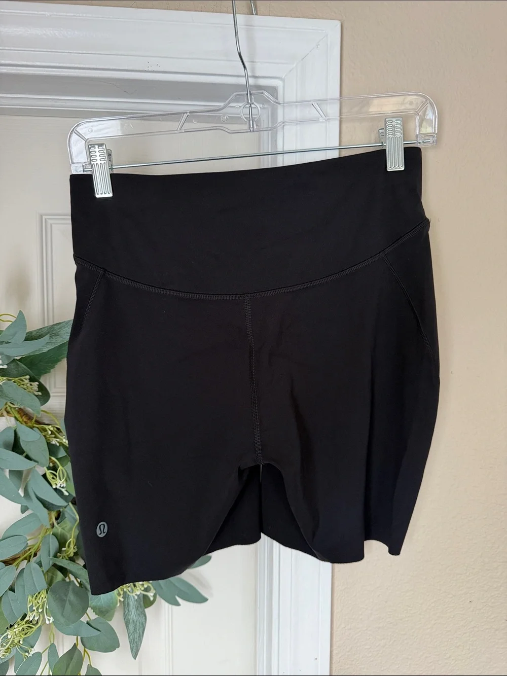 Lululemon HR bike short